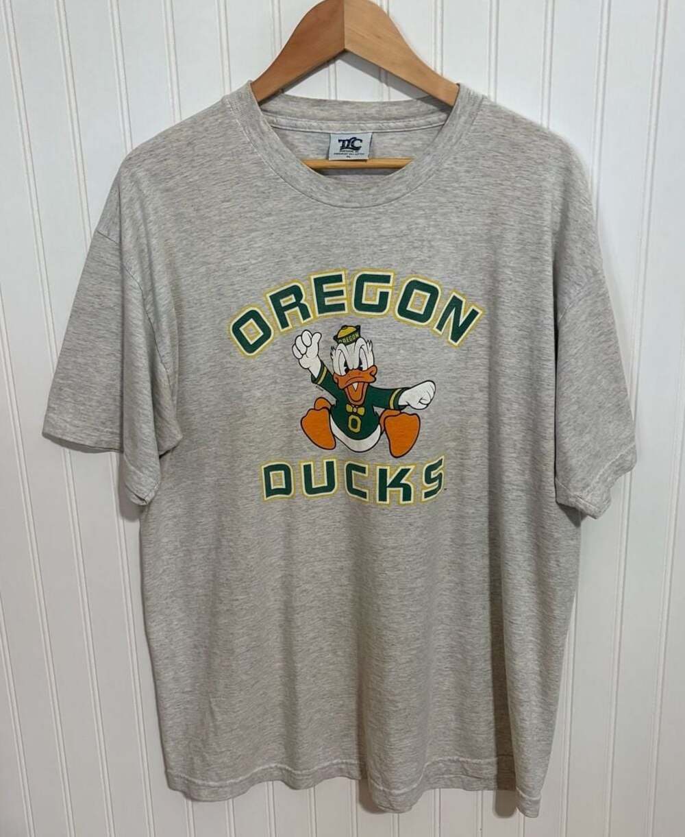 Vintage TLC Sportswear Oregon Ducks Donald Duck Graphic T-Shirt XL